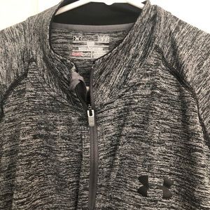 Men’s Under Armour lightweight zip-up